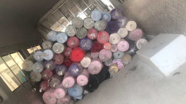 长年大量回收布料，欢迎大家介绍必有酬谢